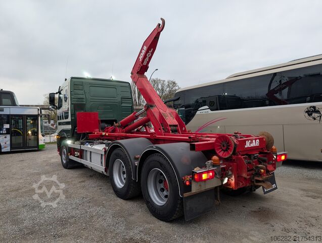 Hákový nosič kontejnerů Volvo FH500 6x4 JOAB Cameleont Luft/Luft