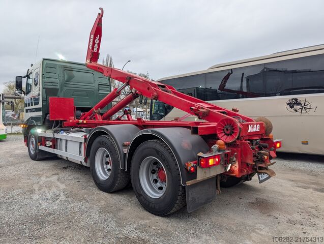 Hákový nosič kontejnerů Volvo FH500 6x4 JOAB Cameleont Luft/Luft