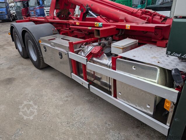 Hákový nosič kontejnerů Volvo FH500 6x4 JOAB Cameleont Luft/Luft