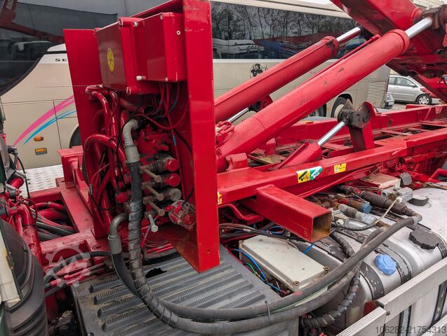 Hákový nosič kontejnerů Volvo FH500 6x4 JOAB Cameleont Luft/Luft