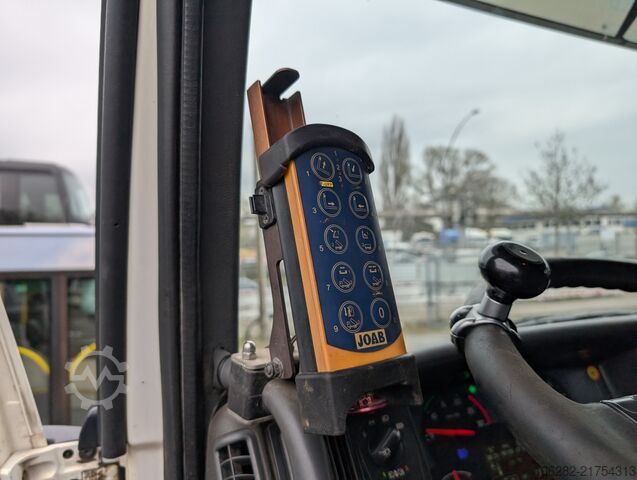 Hákový nosič kontejnerů Volvo FH500 6x4 JOAB Cameleont Luft/Luft