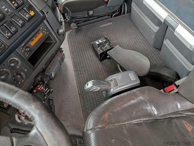 Hákový nosič kontejnerů Volvo FH500 6x4 JOAB Cameleont Luft/Luft