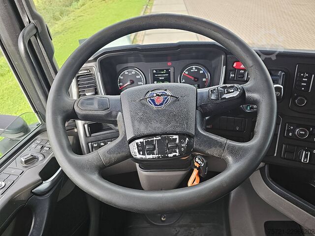Estándar-SZM SCANIA R410