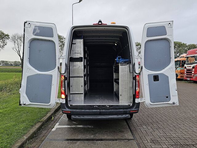 Στέισον βάγκον με ψηλή οροφή MERCEDES-BENZ SPRINTER 315 L2H2 Wp-Inrichting RWD Camera Mbux...