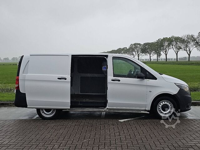 Στέισον βάγκον με ψηλή οροφή MERCEDES-BENZ VITO 114 L2 Automaat Trekhaak