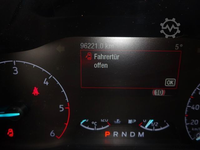 Furgon blaszak FORD Transit Connect Kasten 120PS Autm. Trend L2