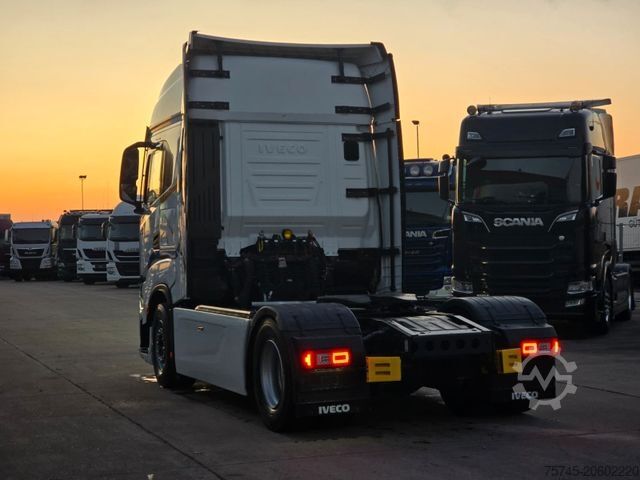 وحدة جرار قياسية IVECO S-WAY 480 * RETARDER * 2X TANK * ACC * TOP