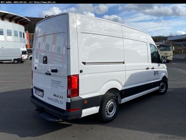 Kastenwagen MAN TGE 3.180 4x2 F SB Automatik, keine AHK, 3-Sitze