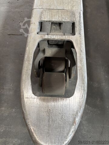Electric Pallet Trucks Still EXH-SF20