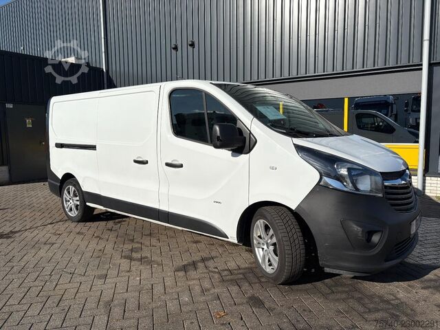  Opel Vivaro 1600 cc + 120 PK + EURO 5 + MANUAL