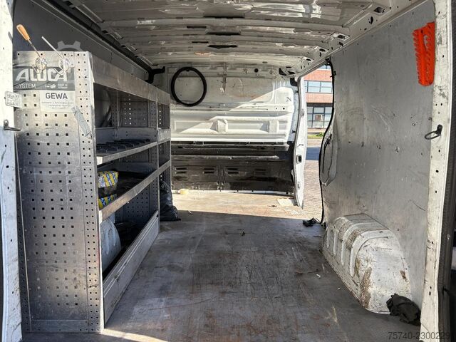 أوبل فيفارو 1600 سم³ + 120 حصان + يورو 5 + ناقل حركة يدوي TR2096 Opel Vivaro 1600 cc + 120 PK + EURO 5 + MANUAL