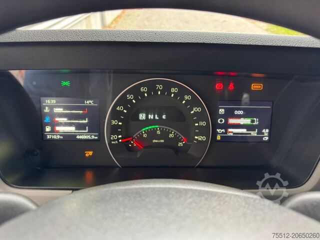 Chasis con cabina Volvo FM 410 / 8X4 / I-Shift / ADR / Tridem / TUV: 6-...