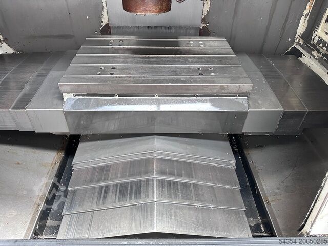 Centro de mecanizado vertical Hurco VMX24S