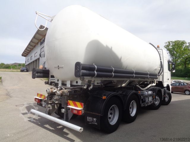 Camión para usos especiales VOLVO FH420 8x4 BB Spitzer Silo 23 cbm VEB EU5