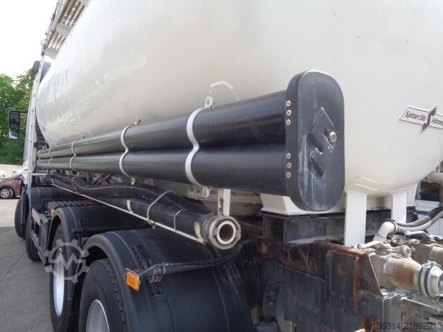 Camión para usos especiales VOLVO FH420 8x4 BB Spitzer Silo 23 cbm VEB EU5