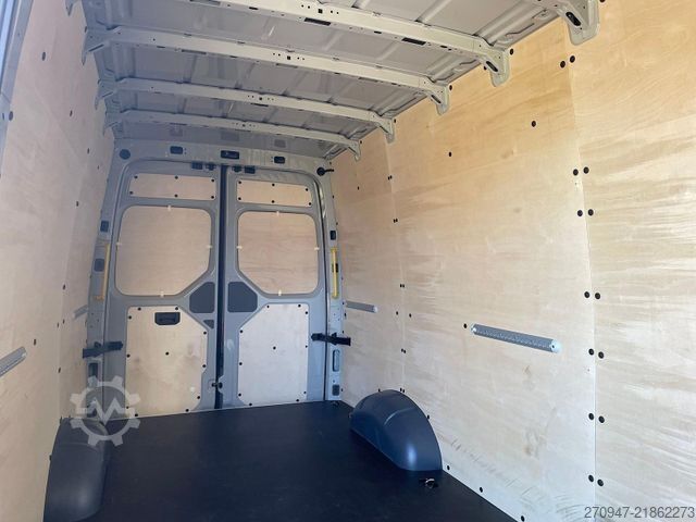 Yüksek tavanlı panelvan MAN TGE 3.180 L4H3 Kasten 4x4 NAVI PDC LEKRADHZ