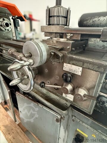 Sredinski stružnica in stružnica za vreteno WEILER LZ 330