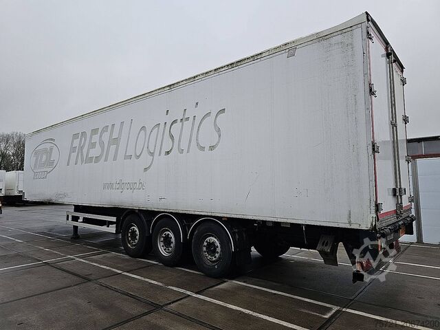 Hladnjača i zamrznuti transport RENDERS Thermoking SL 200e