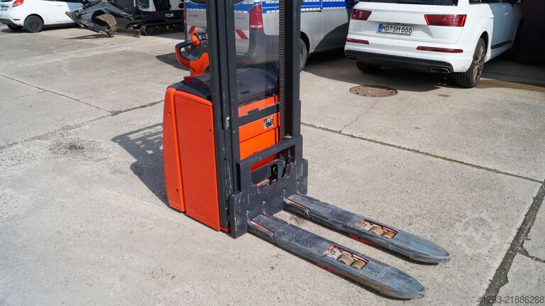 Handvirki staplari Linde L14 i