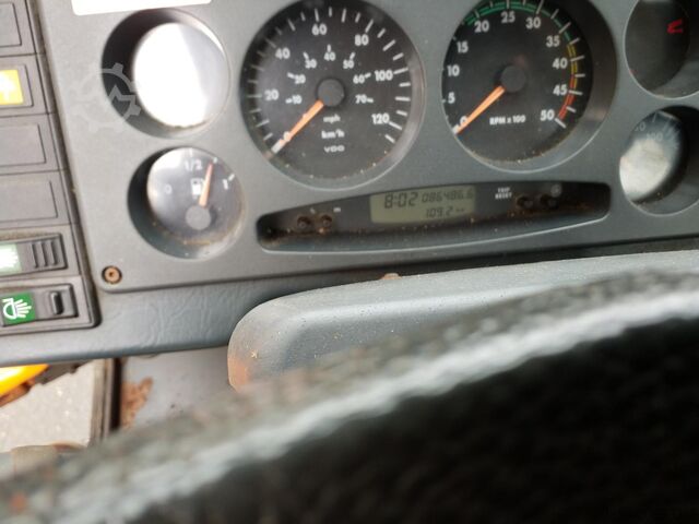 Commercial Vehicle - Tipper Multicar M30 Carrier