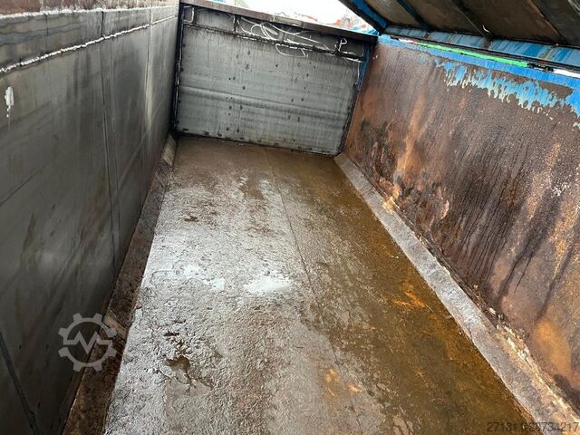 Contentor roll-off  CONTAINER SCARRABILE USATO CON COPERCHIO