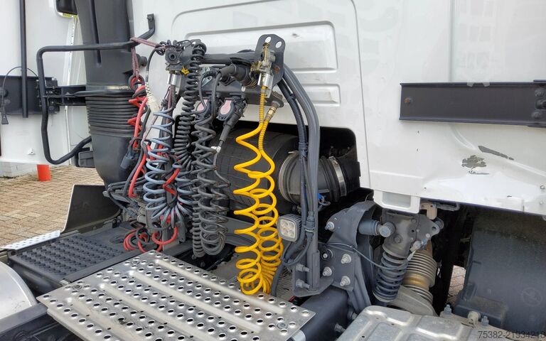 Standard-SZM Renault T460 4X2 - 30-BXG-1 - LUCHTGEVEERDE VOORAS - EU...