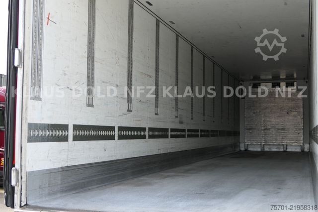 Reefer semitrailer SCHMITZ CARGOBULL SCB S3B Kühlkoffer Doppelstock