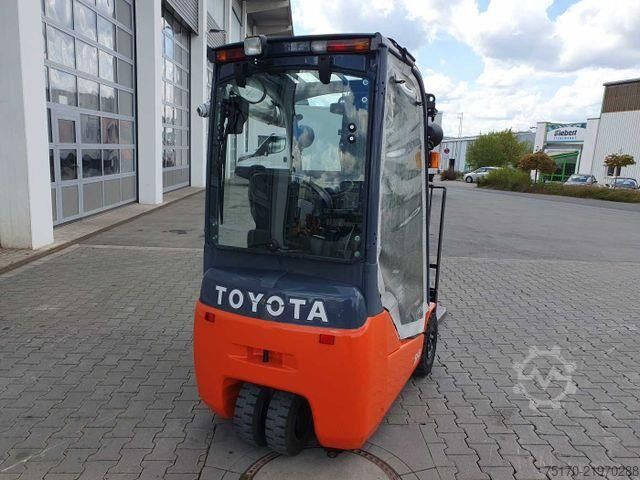 Forklift Toyota 8FBET15 / Triplex: 4.30m / nur 393h! / SS