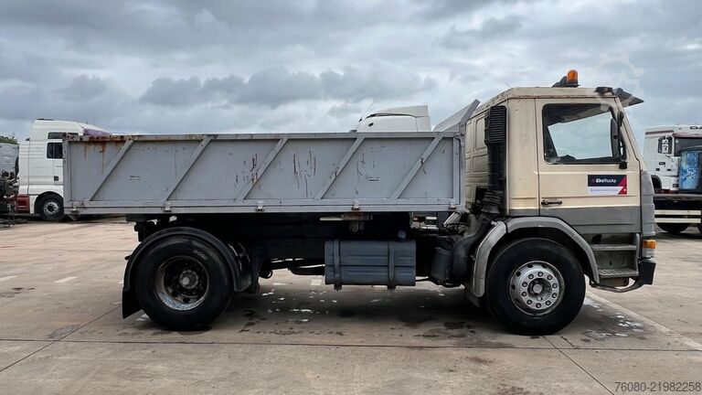 Volquete de 3 lados Scania 93-280 (POMPE MANUELLE / MANUAL PUMP)