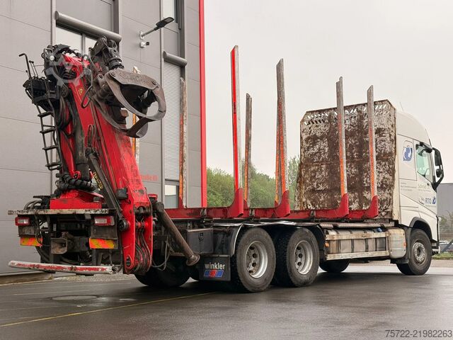 Transportador de madeira Volvo FH 540 6x4 Kurzholz EPSILON Q150Z