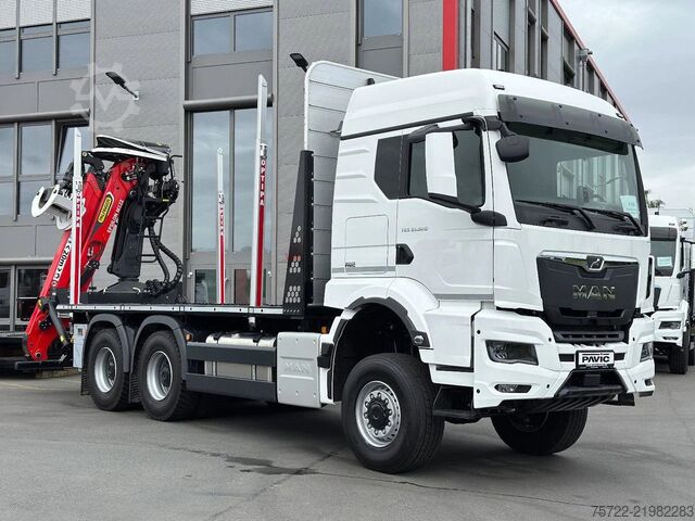 Transportador de madeira MAN TGS 33.520 6x6 BL Kurzholz Plattform Epsilon Kran