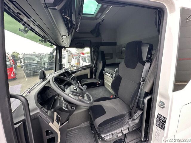 Puutavaran kuljettaja MAN TGS 33.520 6x6 BL Kurzholz Plattform Epsilon Kran