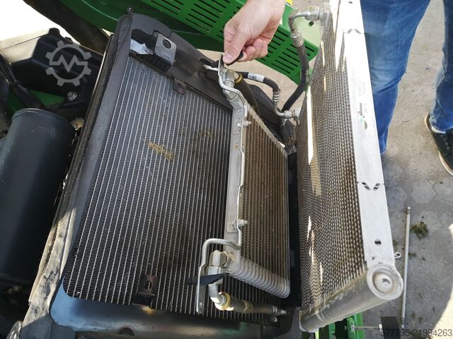 เครื่องตัดหญ้า John Deere 1585