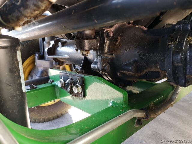 เครื่องตัดหญ้า John Deere 1585