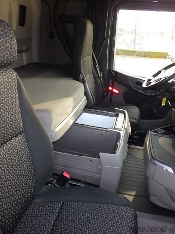 Стандартный седельный тягач SCANIA R 500 A L-Fhs./Ret/Hydr./Safety/Alcoa/Standklima