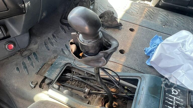 Стандарт-СЗМ Renault Premium 400 (POMPE MANUELLE / MANUAL PUMP / EUR...