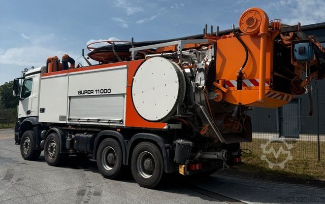 진공 탱크 트럭 MERCEDES-BENZ Mercedes Benz Arocs 3753 8x4 Wiedemann Super1000