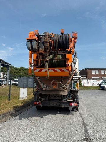 진공 탱크 트럭 MERCEDES-BENZ Mercedes Benz Arocs 3753 8x4 Wiedemann Super1000