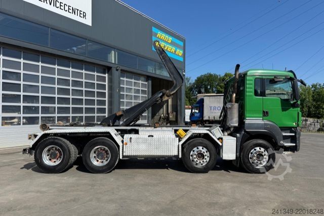 Kanca kasalı yük kamyonu (roll-off) MAN TGS 35.480 8x4 Moser