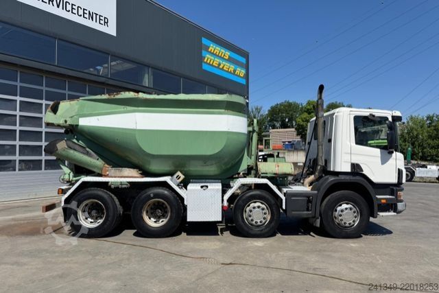 Spesialkjøretøy SCANIA P380 8x4 Silo 12m3