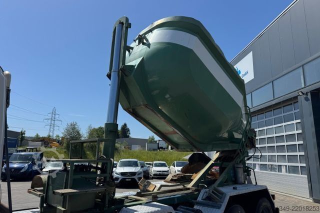 Spesialkjøretøy SCANIA P380 8x4 Silo 12m3