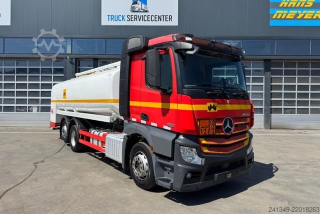 Цистерна камион MERCEDES-BENZ Actros 2551 6x2 Tank 21'600L
