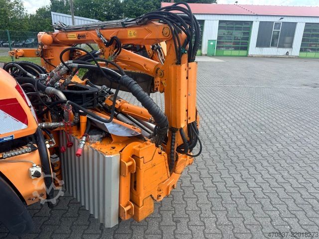 专用卡车 UNIMOG U 423 / Mähausstattung Dücker / Salzstreuer