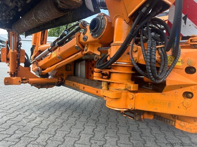 专用卡车 UNIMOG U 423 / Mähausstattung Dücker / Salzstreuer