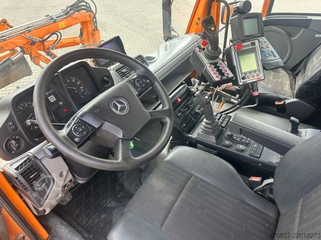 专用卡车 UNIMOG U 423 / Mähausstattung Dücker / Salzstreuer