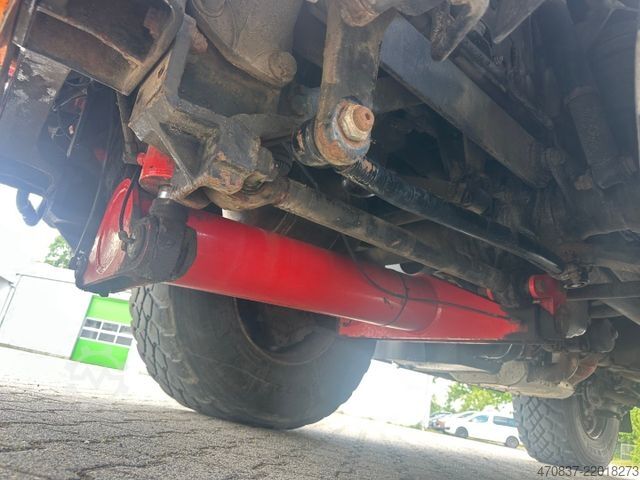 专用卡车 UNIMOG U 423 / Mähausstattung Dücker / Salzstreuer