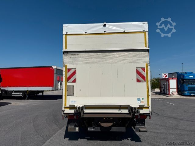 Tenteli düz yataklı kamyon DAF LF 260 LBW BLATT/LUFT KLIMA