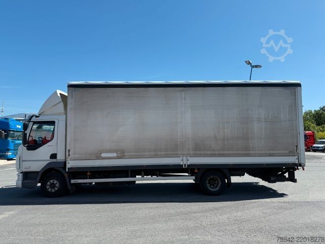 Tenteli düz yataklı kamyon DAF LF 260 LBW BLATT/LUFT KLIMA