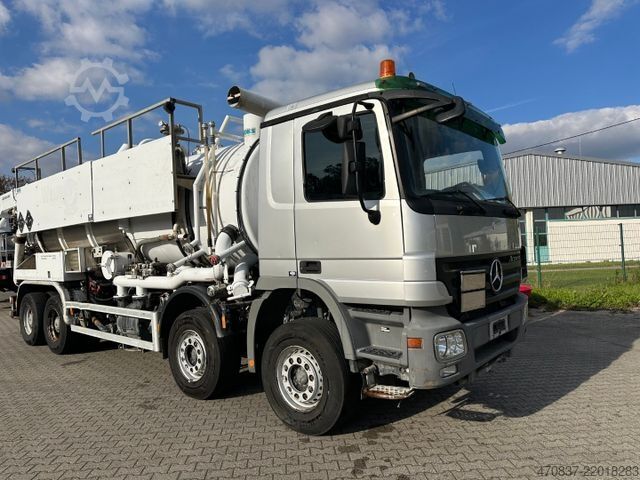 真空罐式卡车 MERCEDES-BENZ Actros 4141 8x4 BB / KoKs Saug und Druckwagen