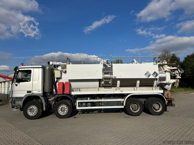 真空罐式卡车 MERCEDES-BENZ Actros 4141 8x4 BB / KoKs Saug und Druckwagen